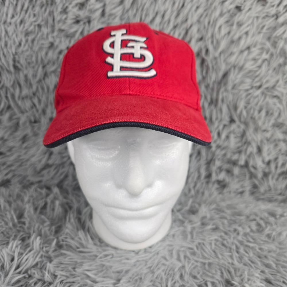 Genuine Merchandise St. Louis‎ Cardinals MLB Baseball Hat XS Red Adjustable STL
